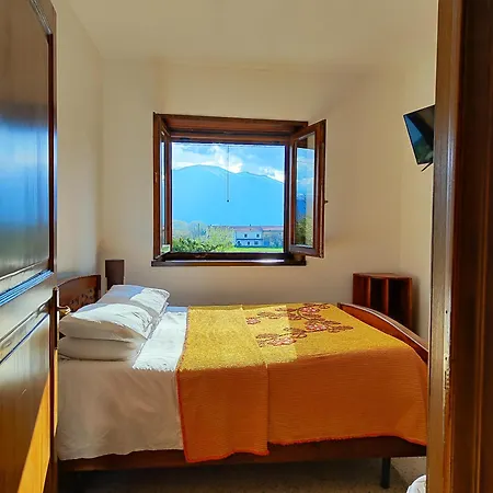 Farm stay B&B Home Holiday Villa Delle Acacie Agriturismo