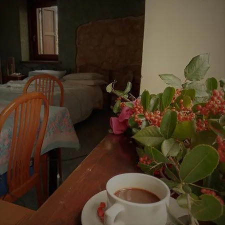 B&B Home Holiday Villa Delle Acacie Agriturismo Farm stay *